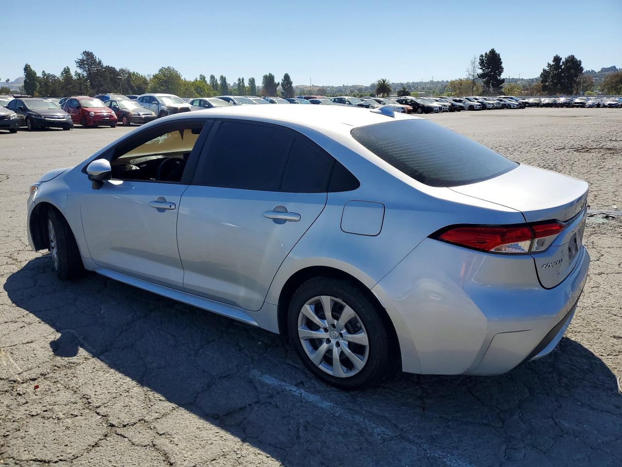 2022 TOYOTA COROLLA LE — снимка 2
