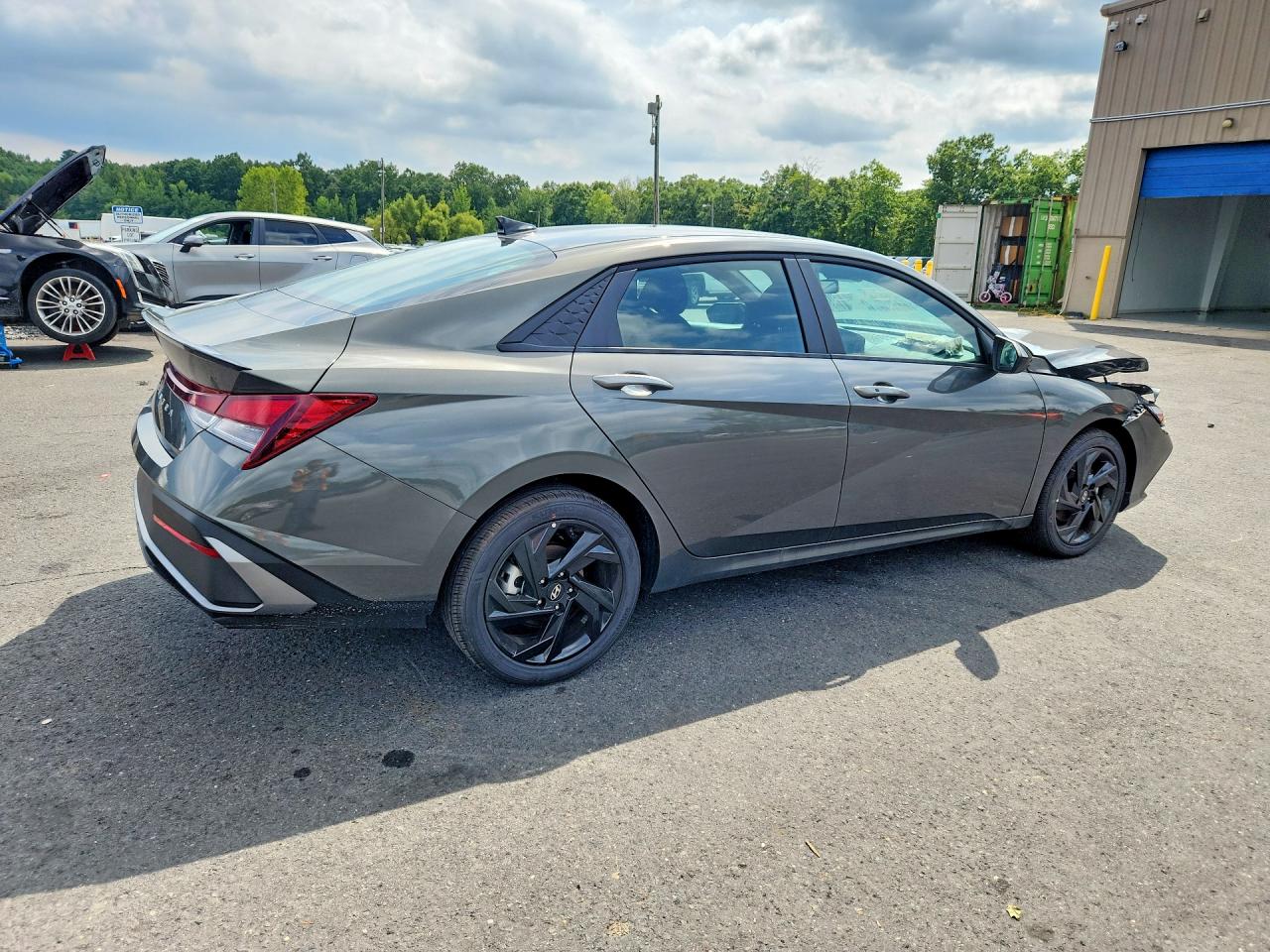 2026 HYUNDAI ELANTRA SEL SPORT — снимка 3