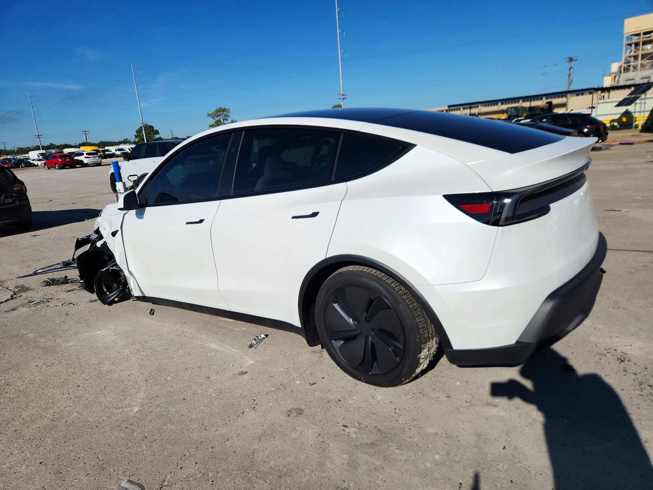 2026 TESLA MODEL Y — снимка 2