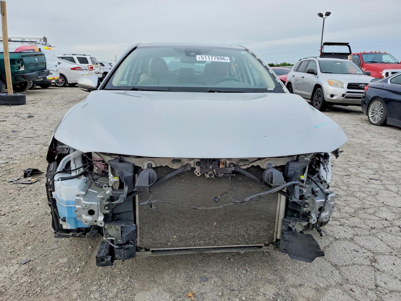 2022 TOYOTA CAMRY LE — снимка 5
