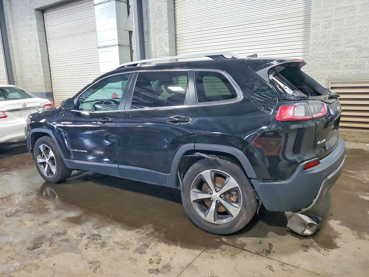 2019 JEEP CHEROKEE LIMITED — снимка 2