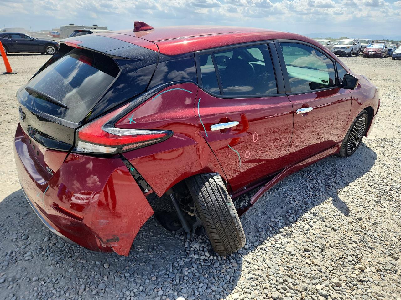 2025 NISSAN LEAF SV PLUS — снимка 3