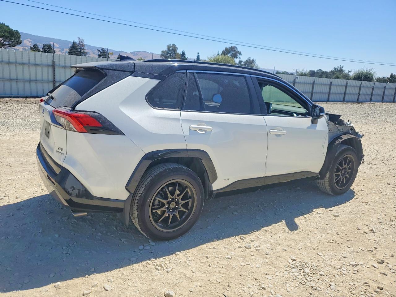2020 TOYOTA RAV4 XSE — снимка 3