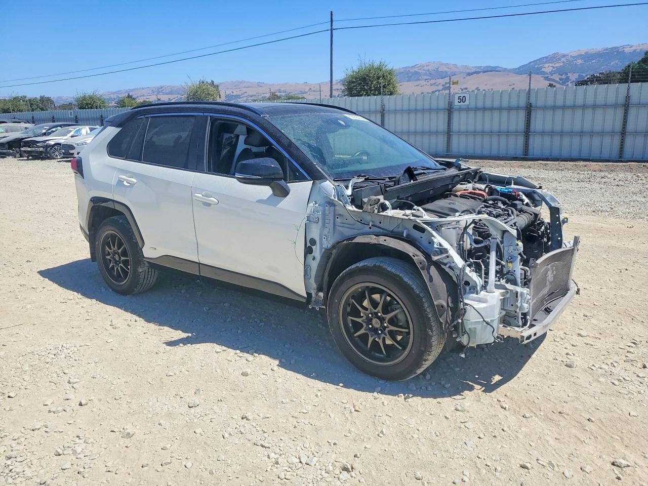2020 TOYOTA RAV4 XSE — снимка 4