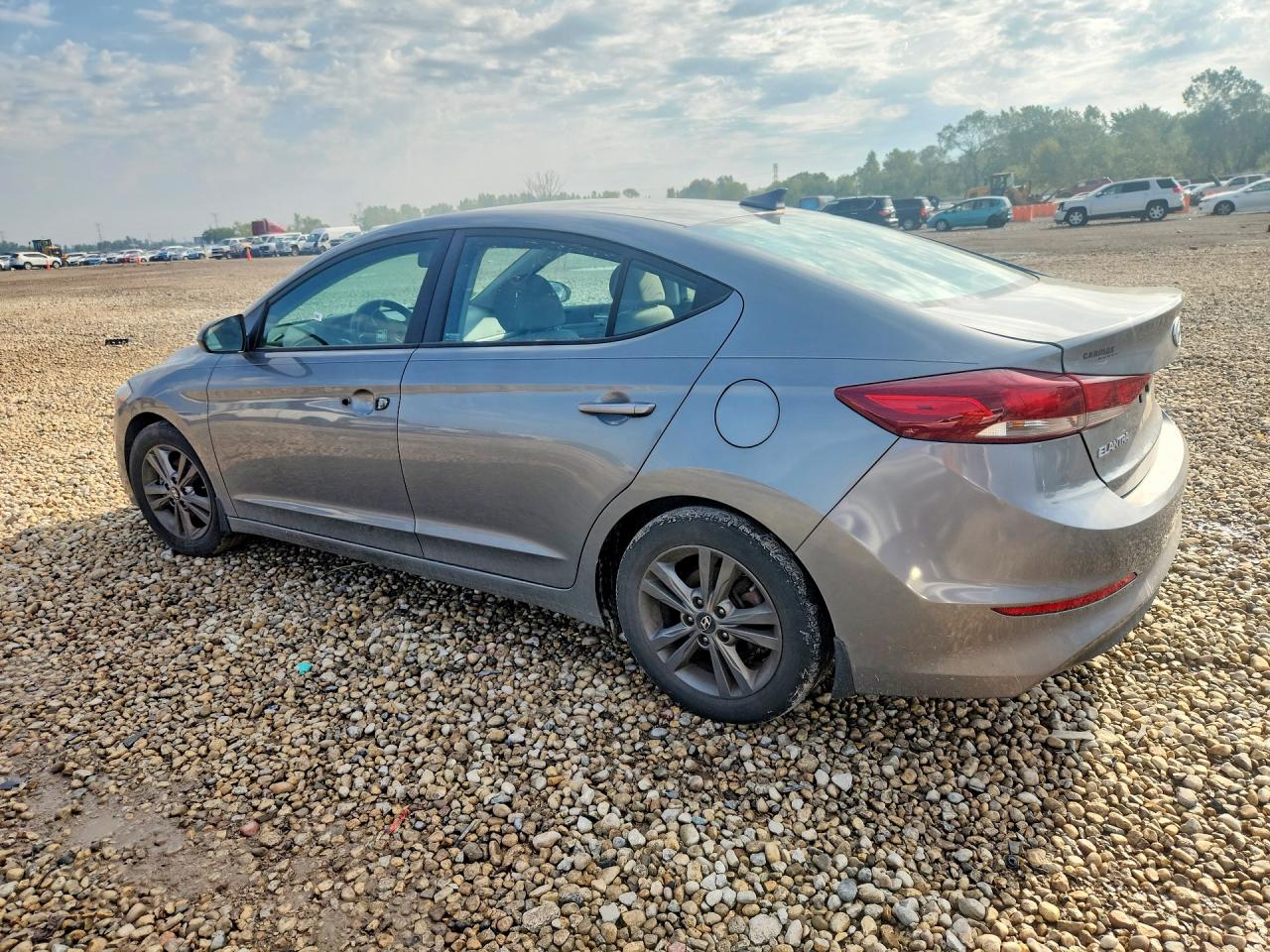 2018 HYUNDAI ELANTRA SEL — снимка 2