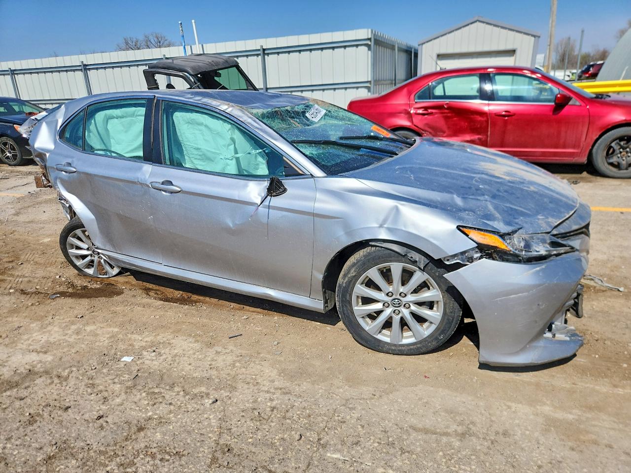 2020 TOYOTA CAMRY LE — снимка 4