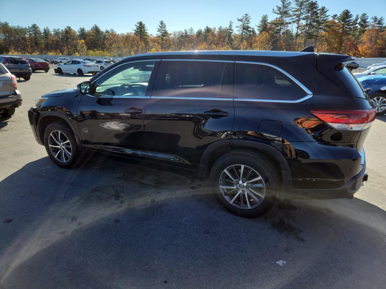 2018 TOYOTA HIGHLANDER SE — снимка 2