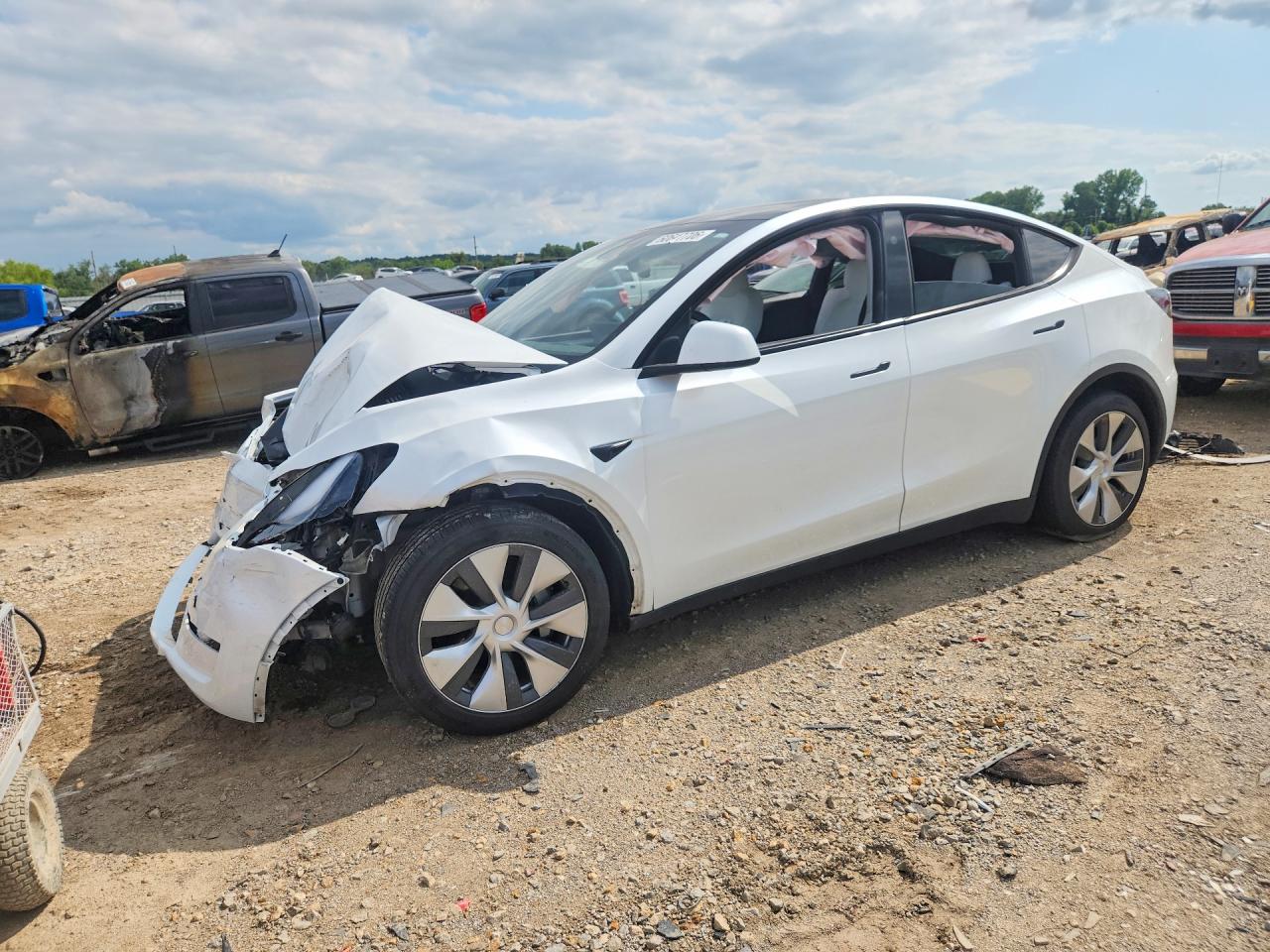2023 TESLA MODEL Y