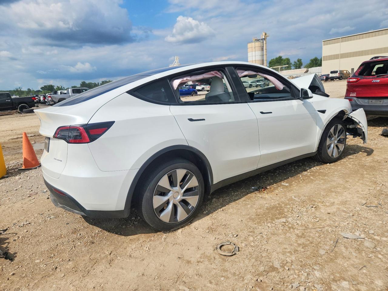 2023 TESLA MODEL Y — снимка 3