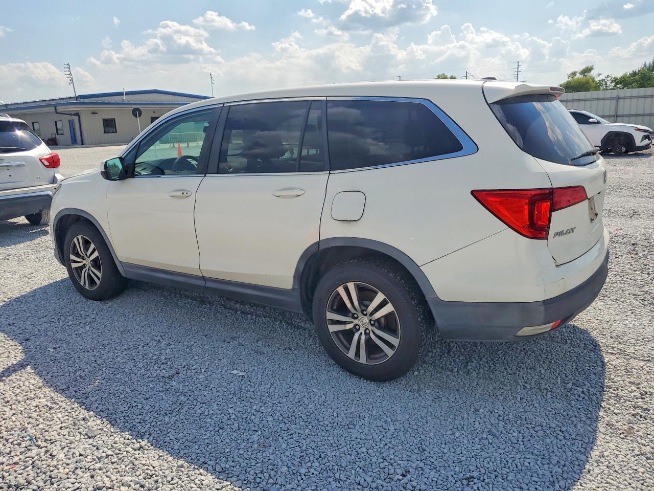 2016 HONDA PILOT EXLN — снимка 2