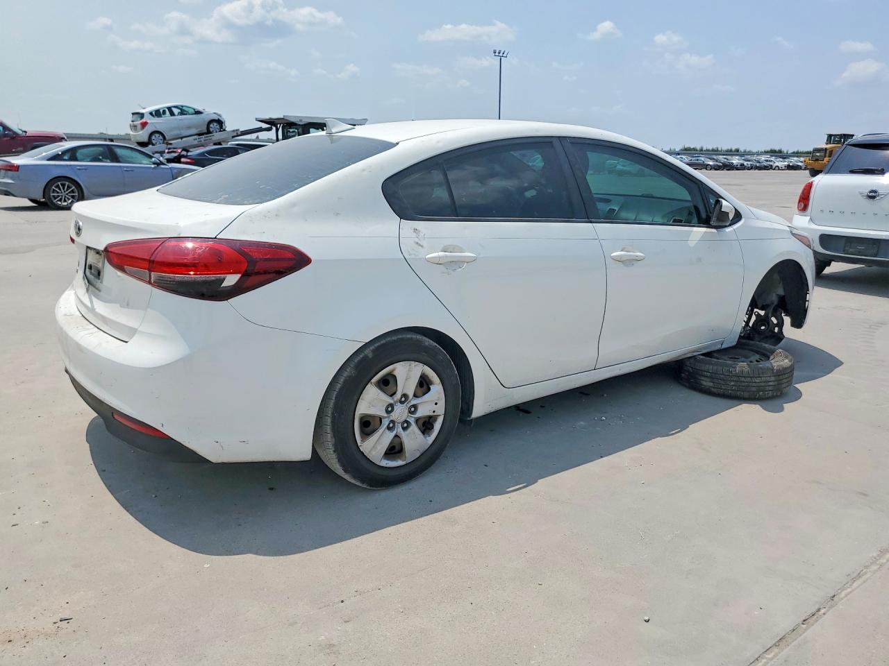 2017 KIA FORTE LX — снимка 3