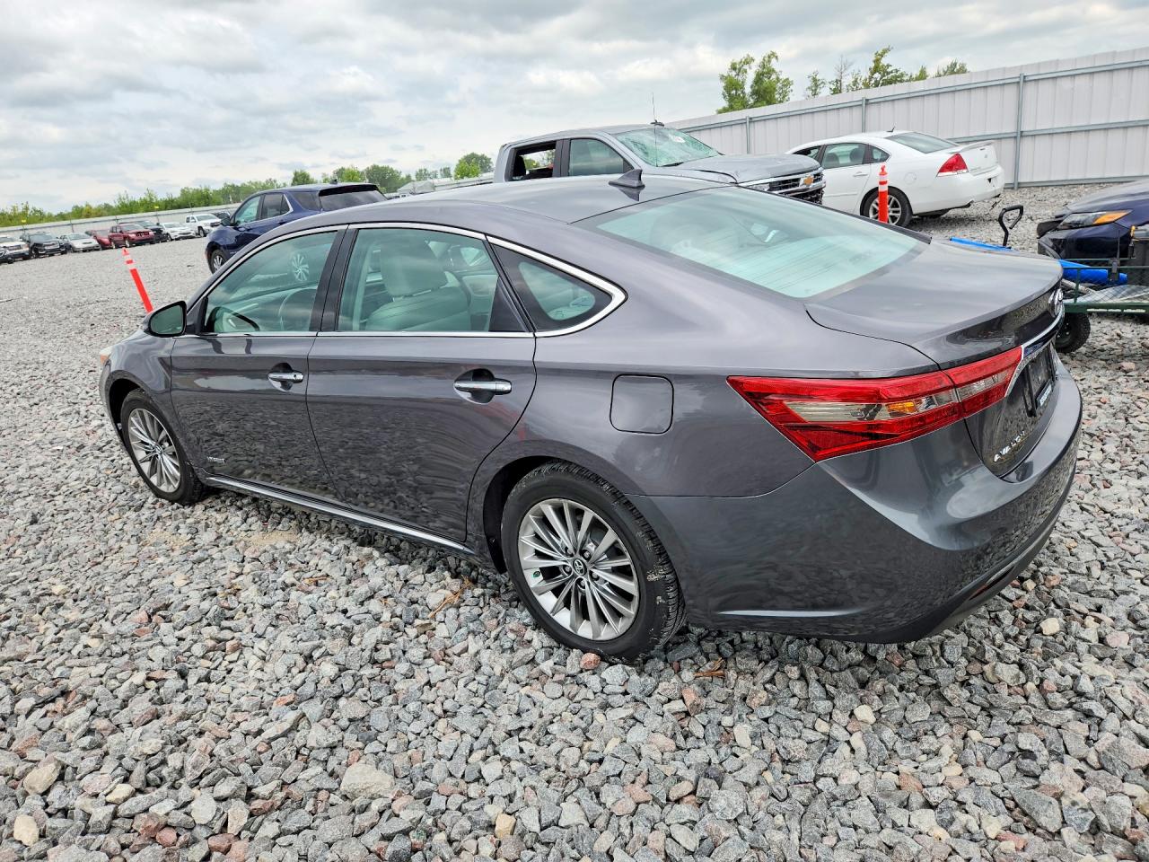 2016 TOYOTA AVALON HYBRID LIMITED — снимка 2