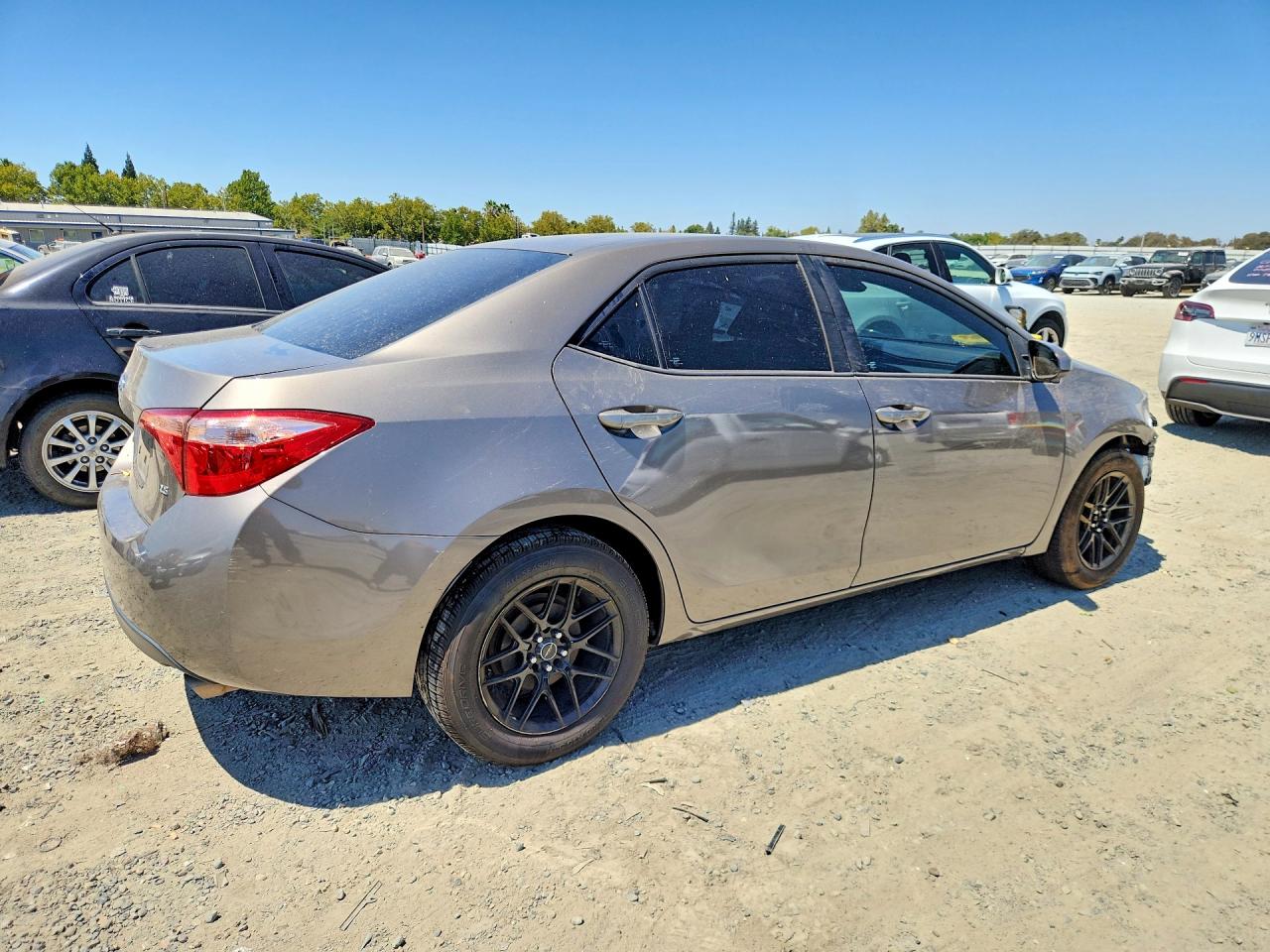 2017 TOYOTA COROLLA LE — снимка 3
