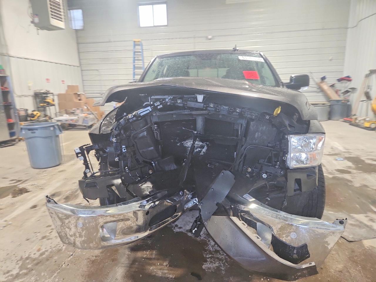 2017 RAM 1500 SLT — снимка 5