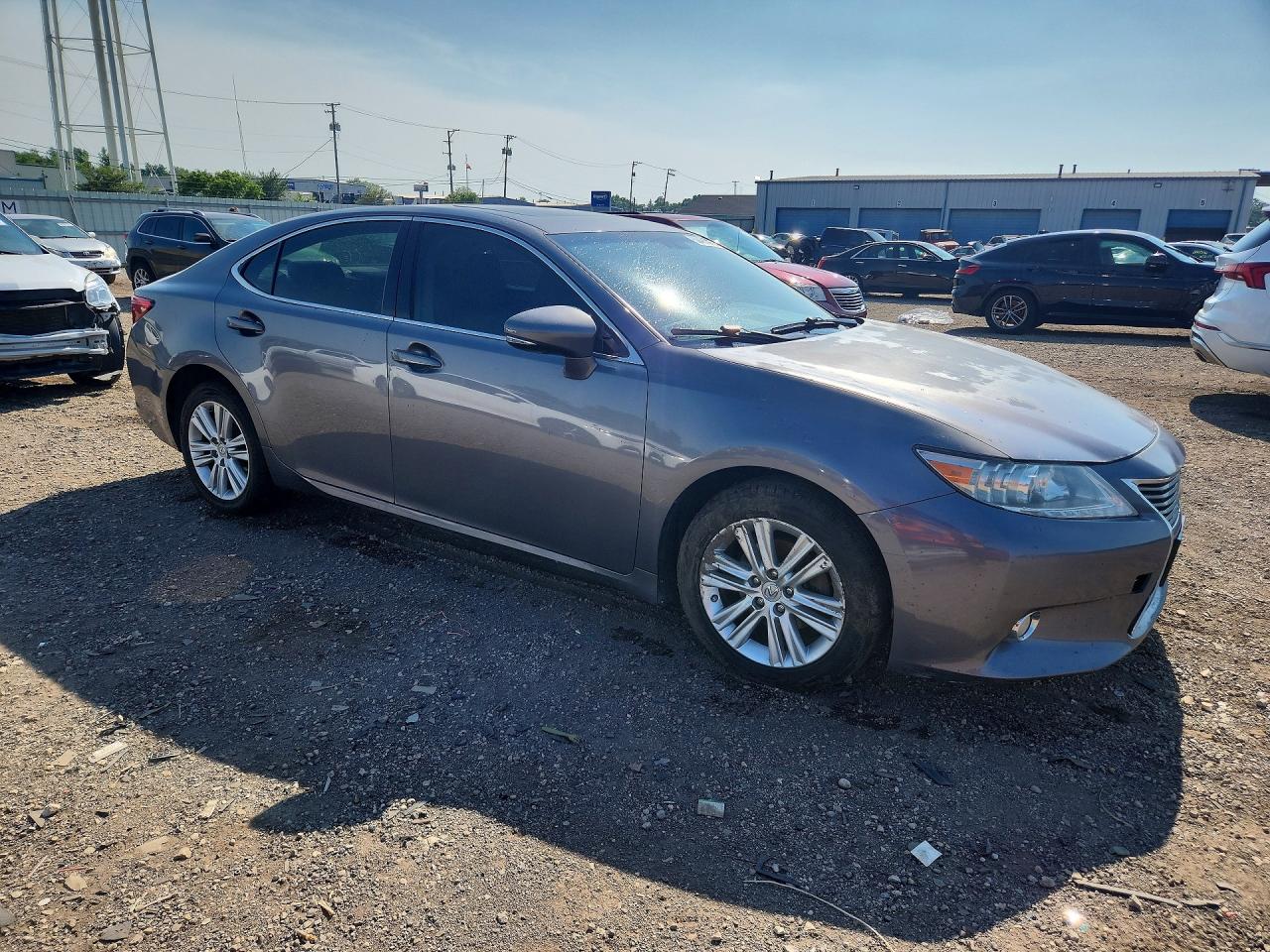 2013 LEXUS ES 350 — снимка 4