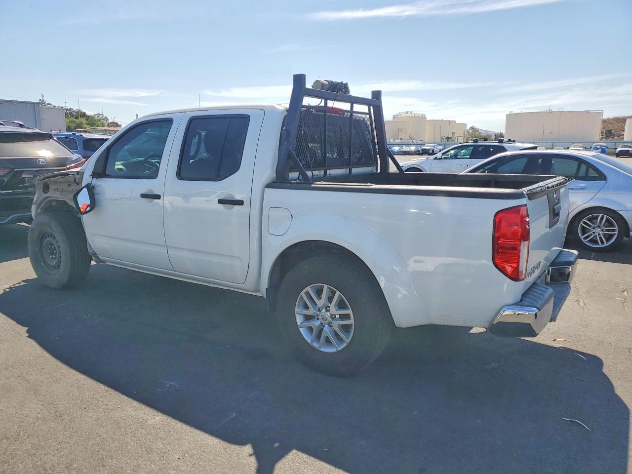 2018 NISSAN FRONTIER SV — снимка 2