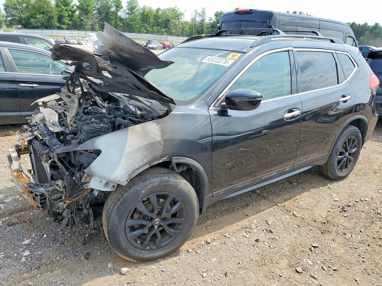 2017 NISSAN ROGUE SV