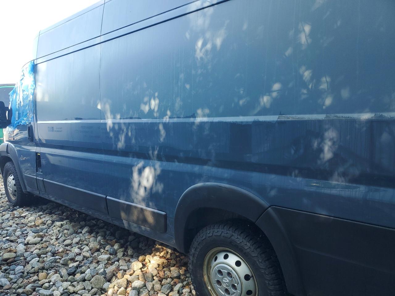 2021 RAM PROMASTER 3500 — снимка 2