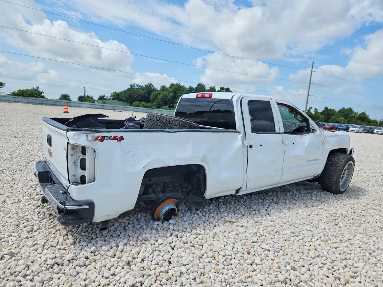 2019 CHEVROLET SILVERADO LD K1500 LT — снимка 3