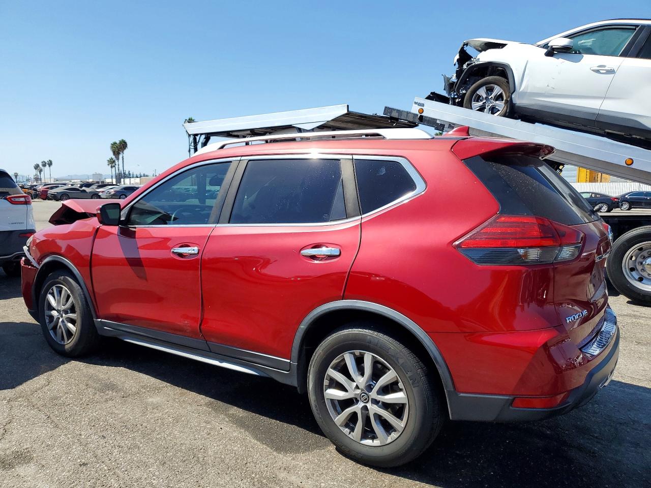 2017 NISSAN ROGUE SV — снимка 2