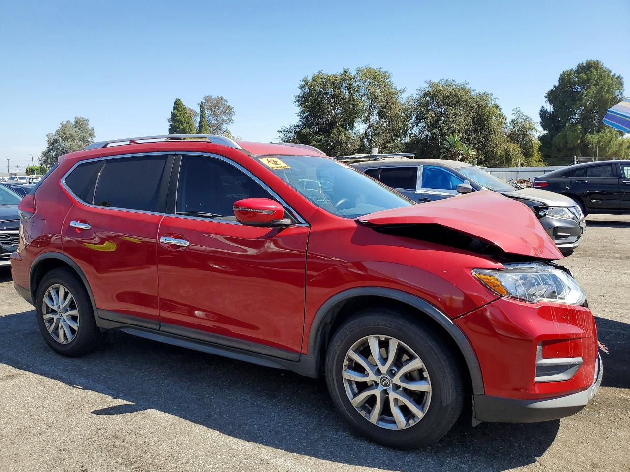 2017 NISSAN ROGUE SV — снимка 4