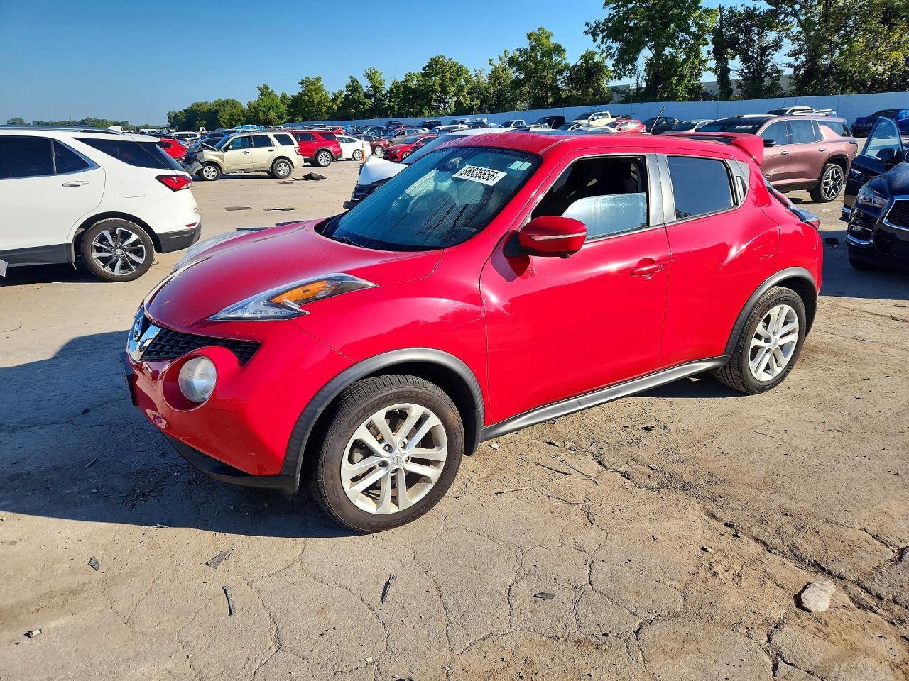 2016 NISSAN JUKE SV
