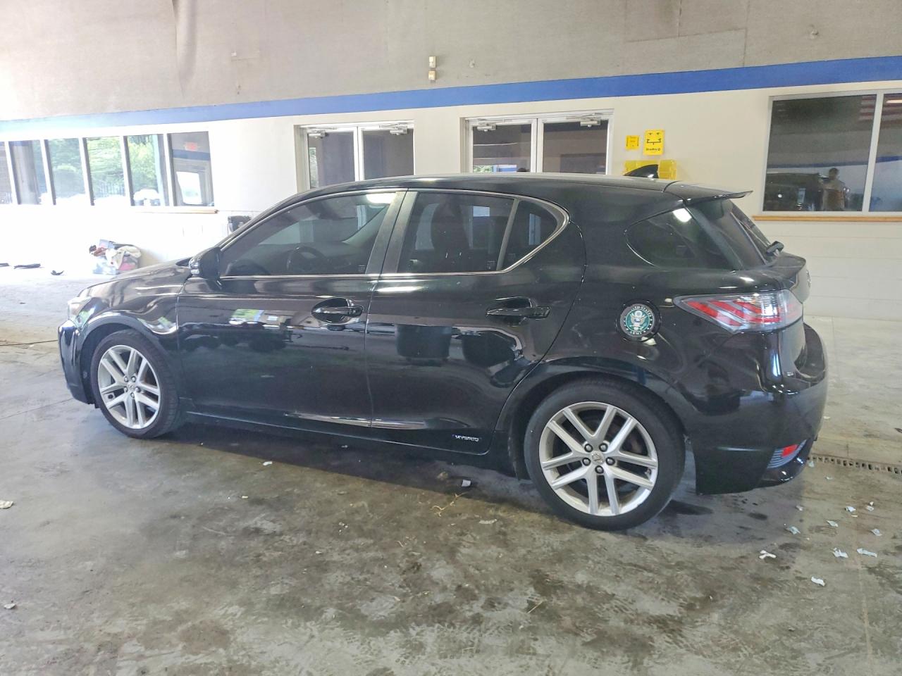 2016 LEXUS CT 200H BASE — снимка 2