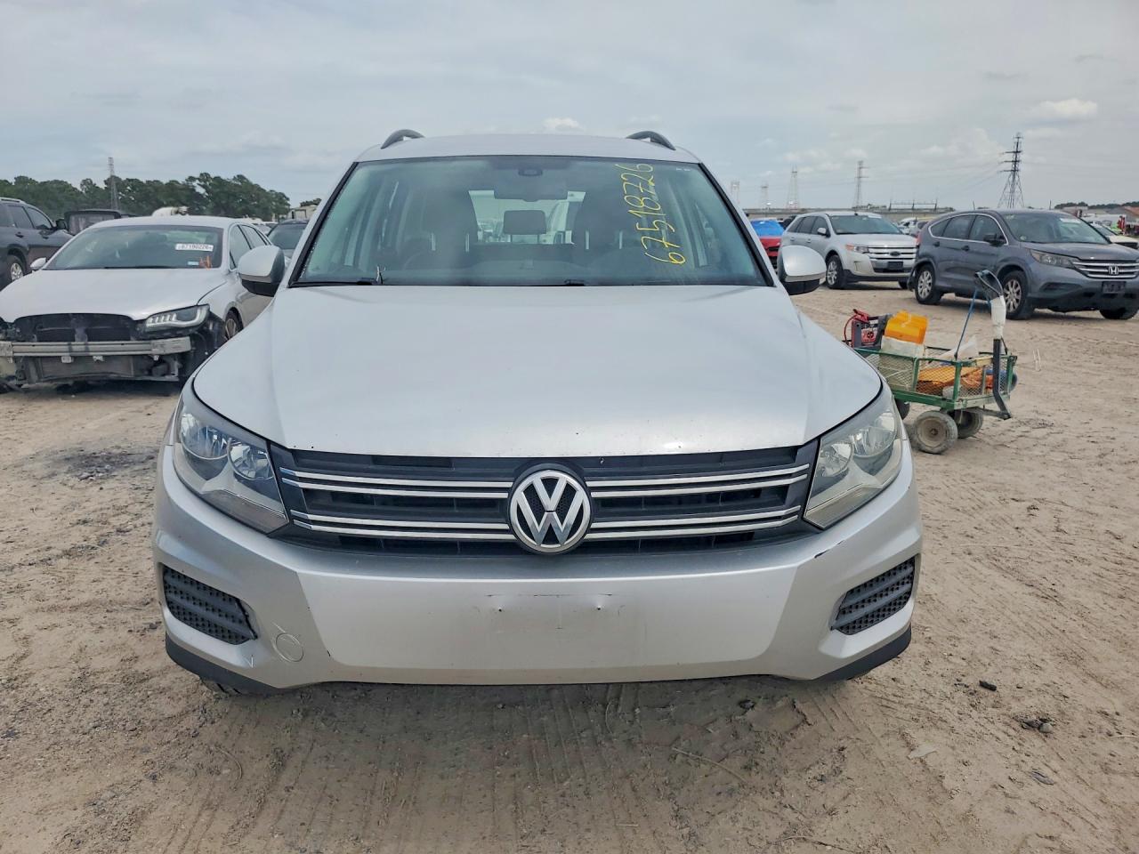 2017 VOLKSWAGEN TIGUAN S — снимка 5