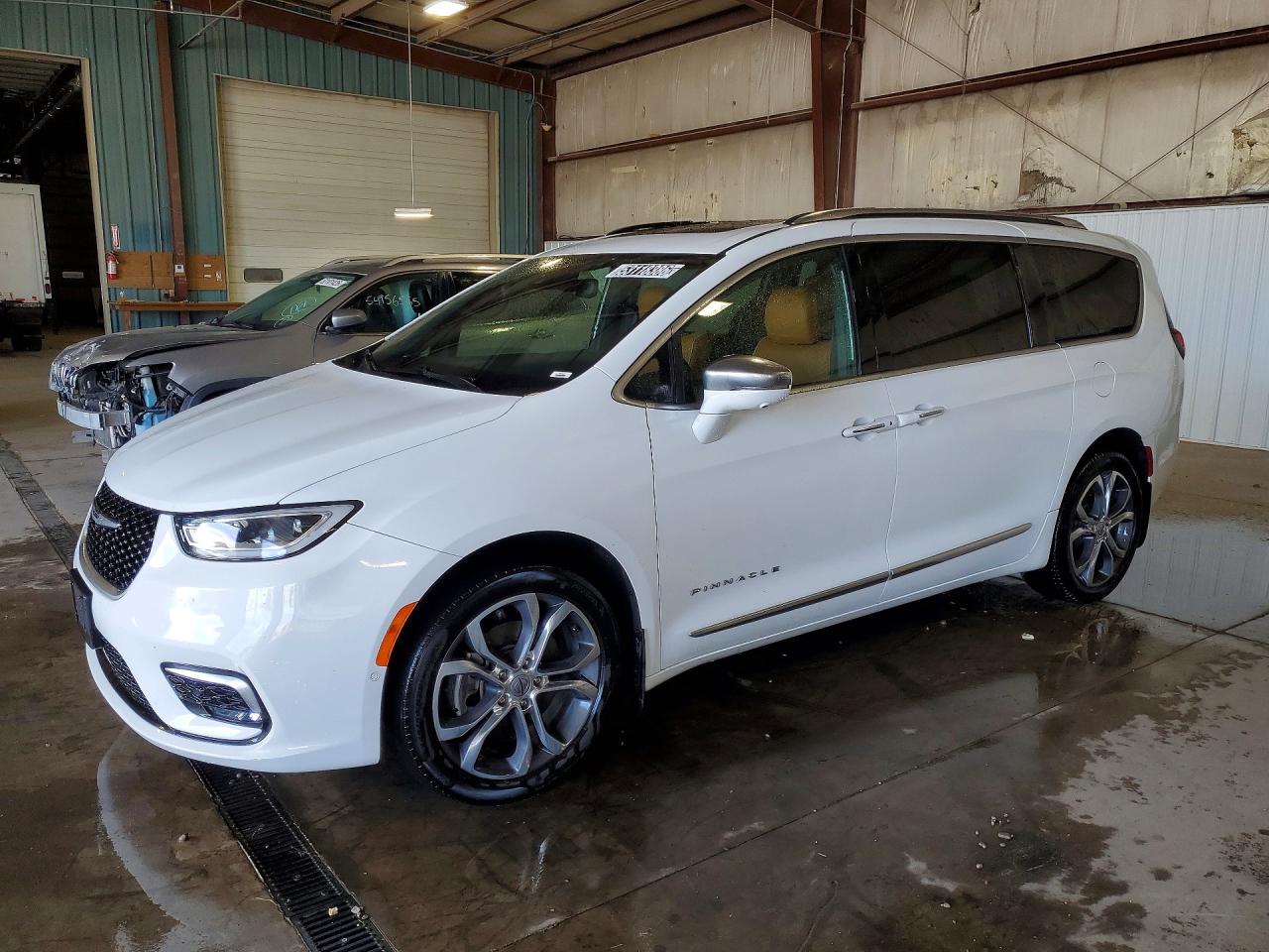 2022 CHRYSLER PACIFICA PINNACLE
