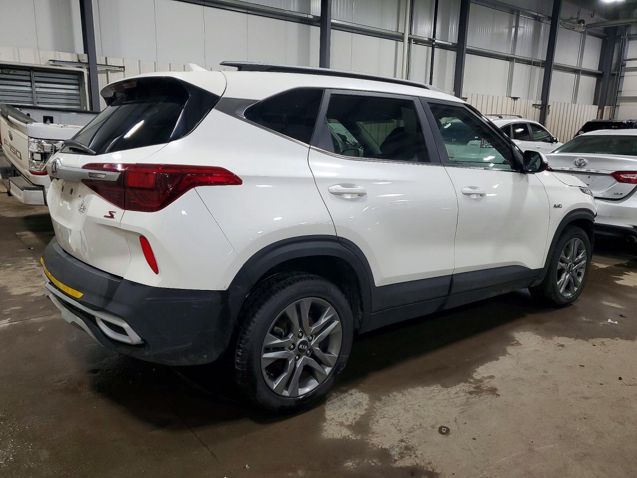 2021 KIA SELTOS S — снимка 3