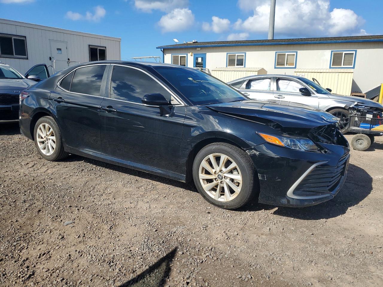 2022 TOYOTA CAMRY LE — снимка 4