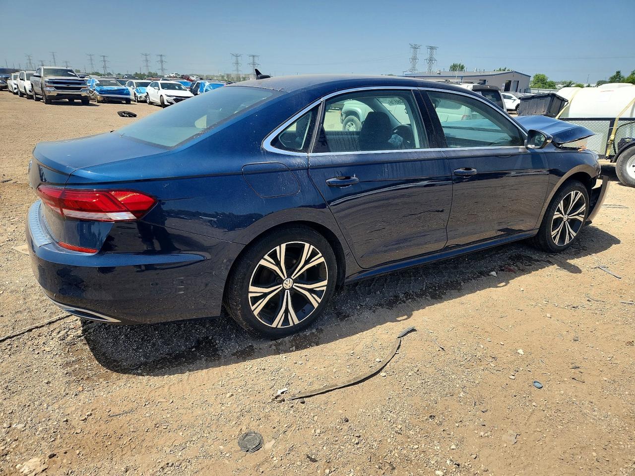 2021 VOLKSWAGEN PASSAT SE — снимка 3