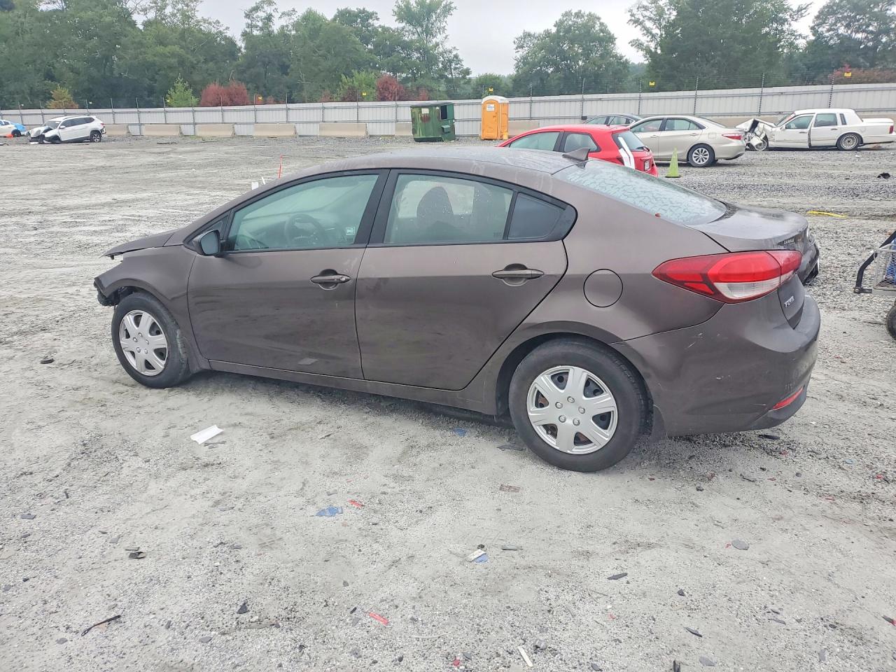 2017 KIA FORTE LX — снимка 2