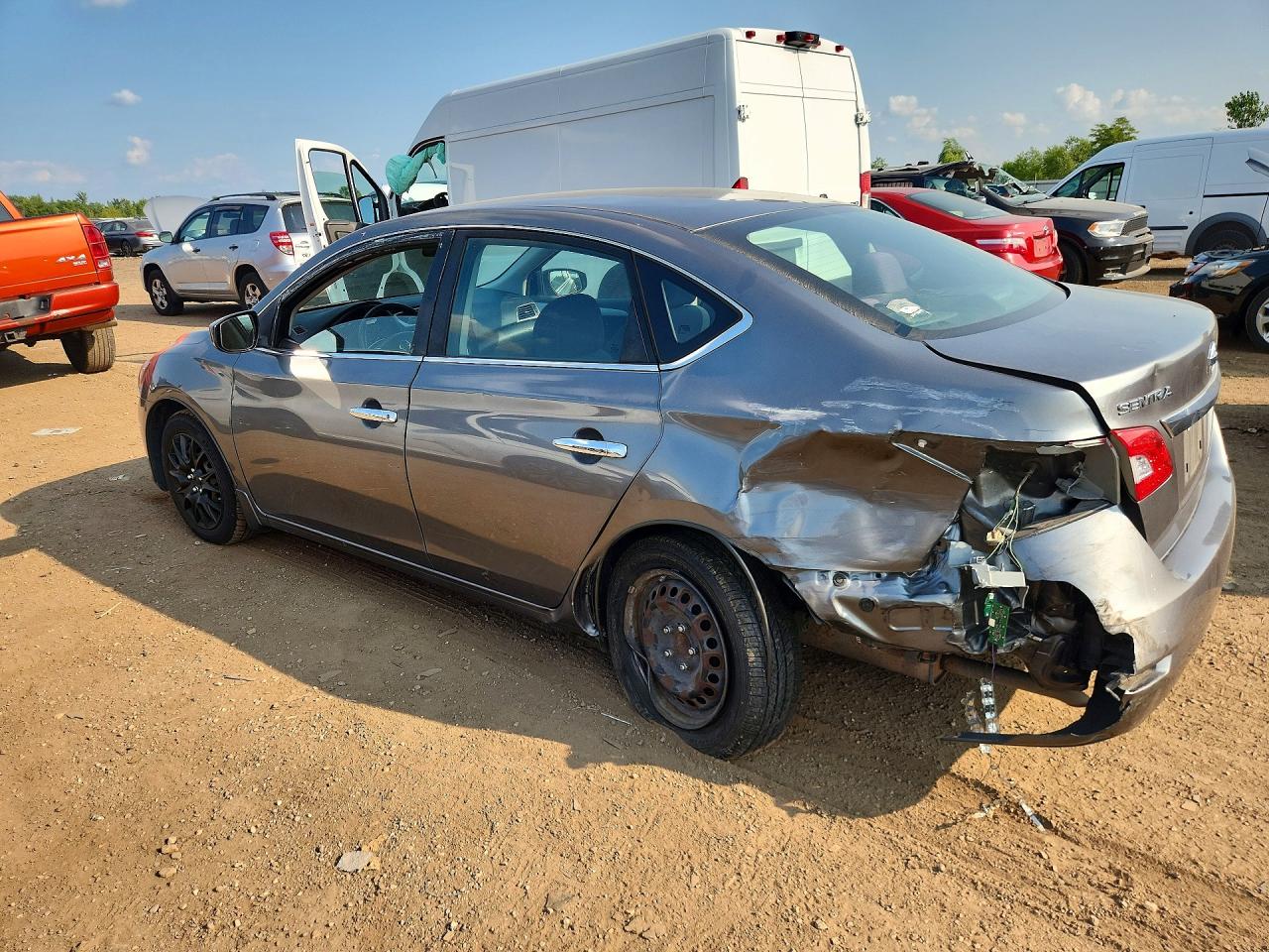 2015 NISSAN SENTRA S — снимка 2