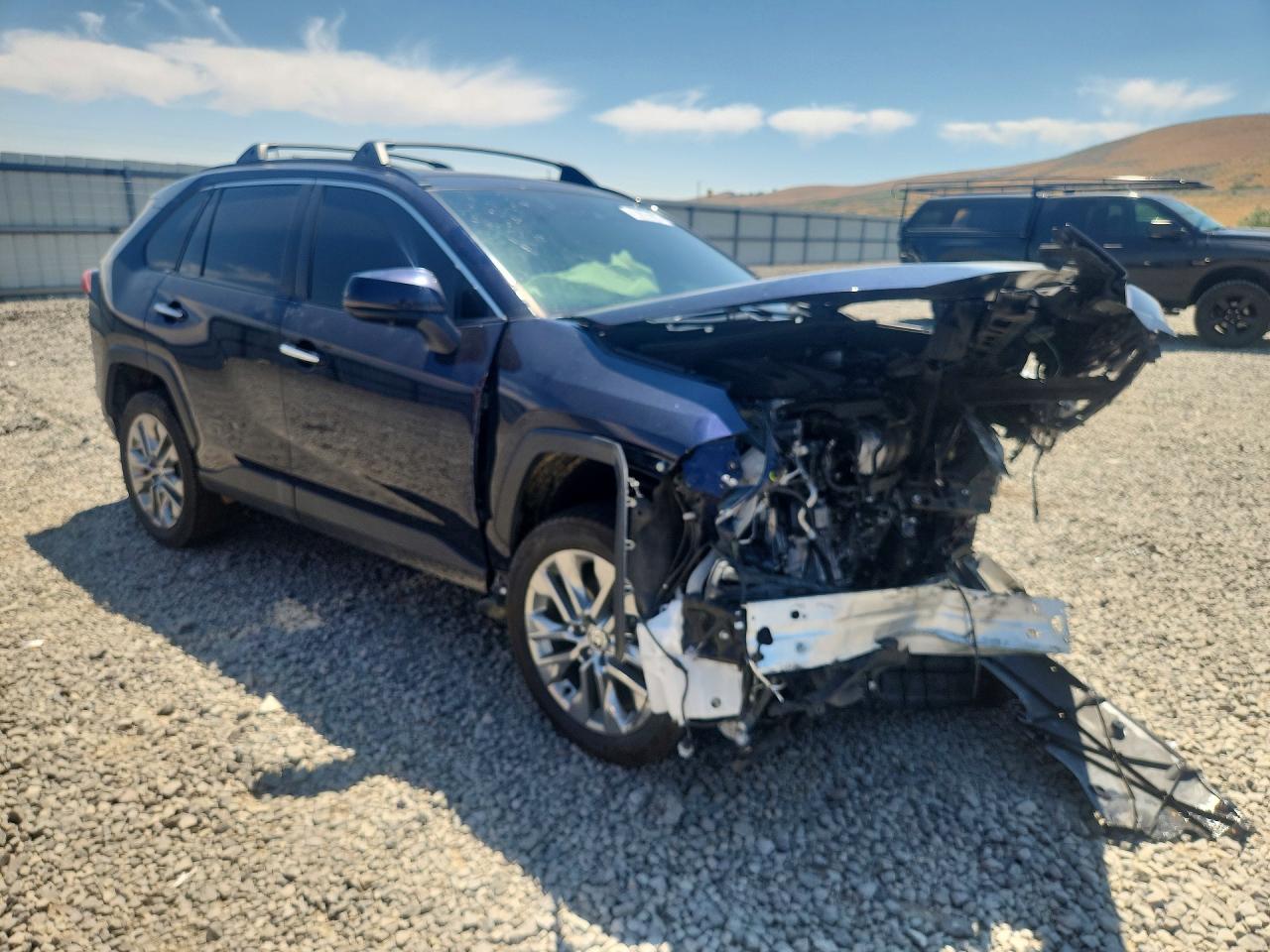 2021 TOYOTA RAV4 LIMITED — снимка 4