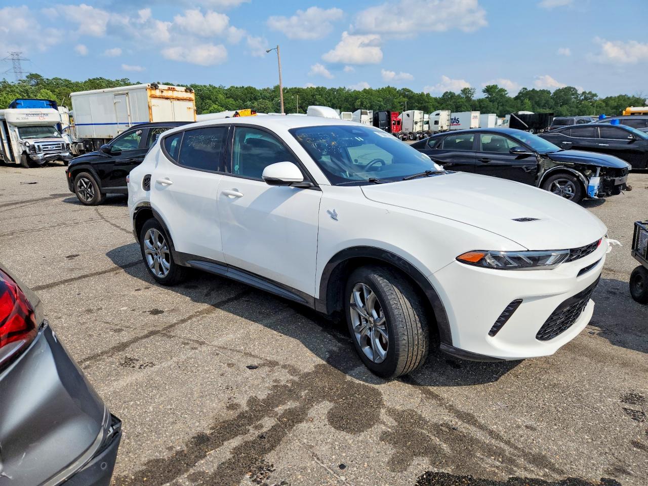 2024 DODGE HORNET R/T — снимка 4