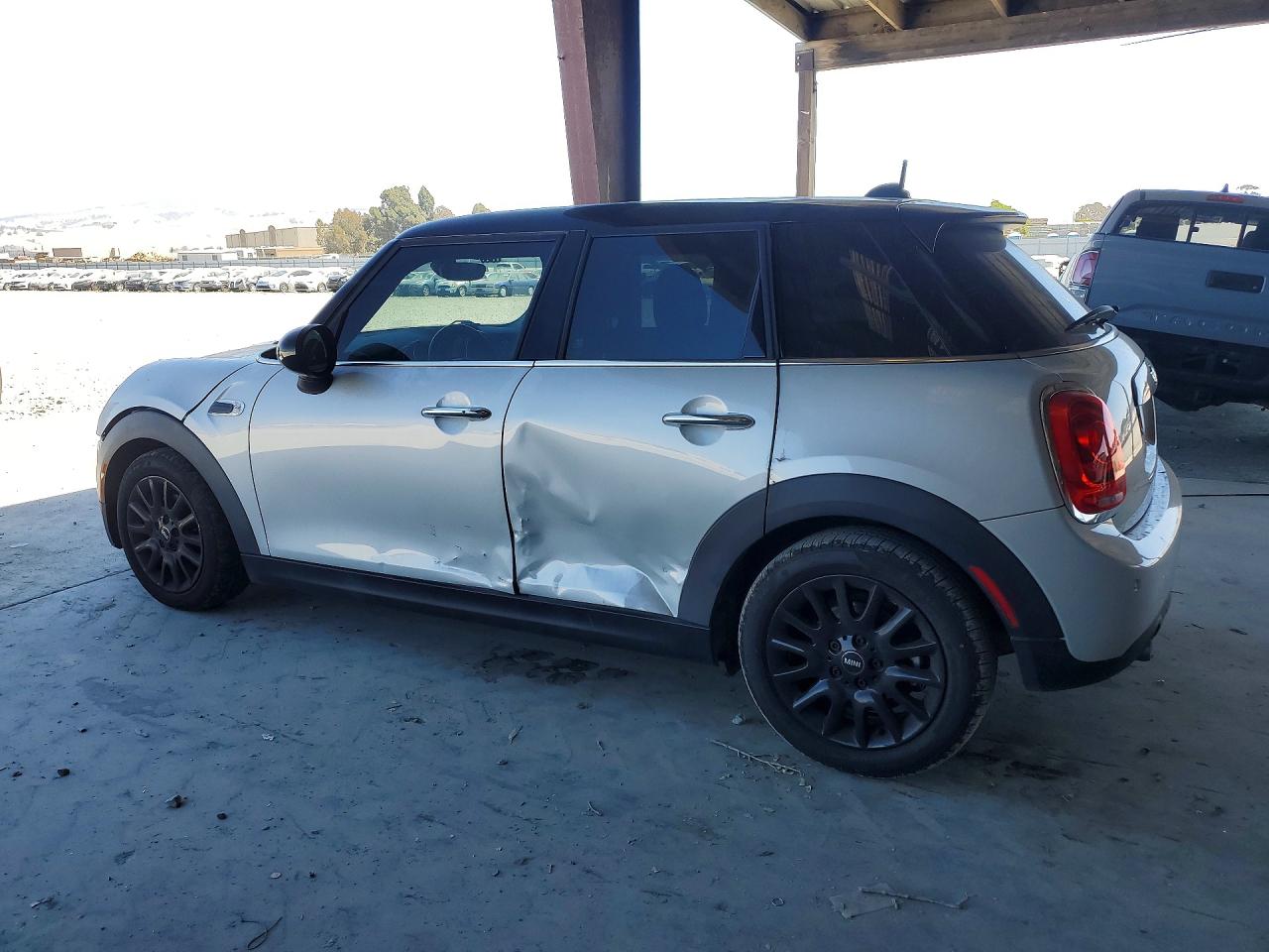2018 MINI COOPER — снимка 2