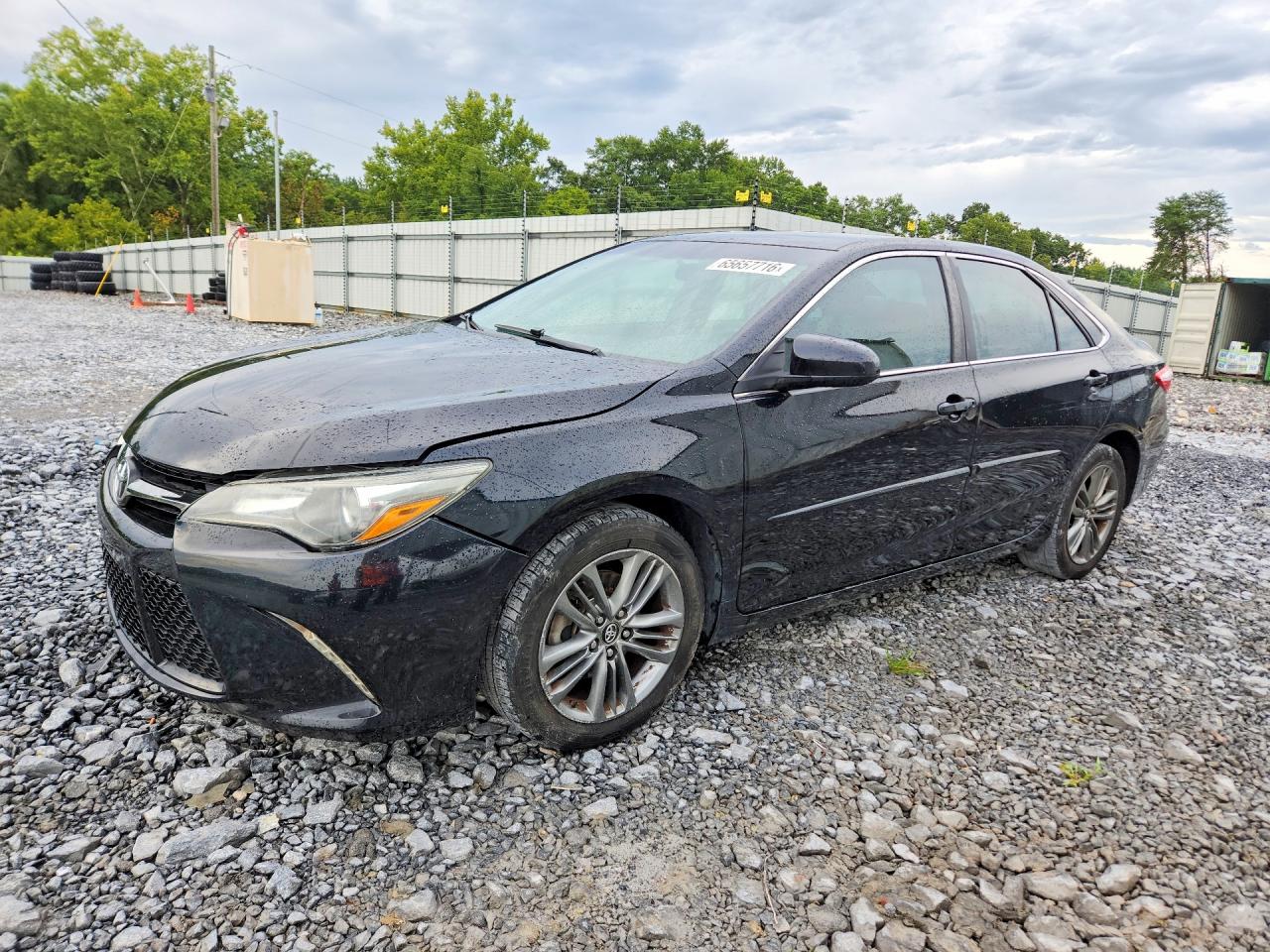 2017 TOYOTA CAMRY SE