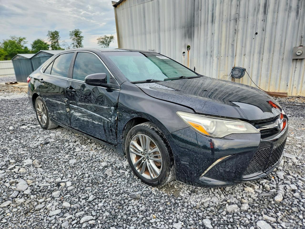 2017 TOYOTA CAMRY SE — снимка 4