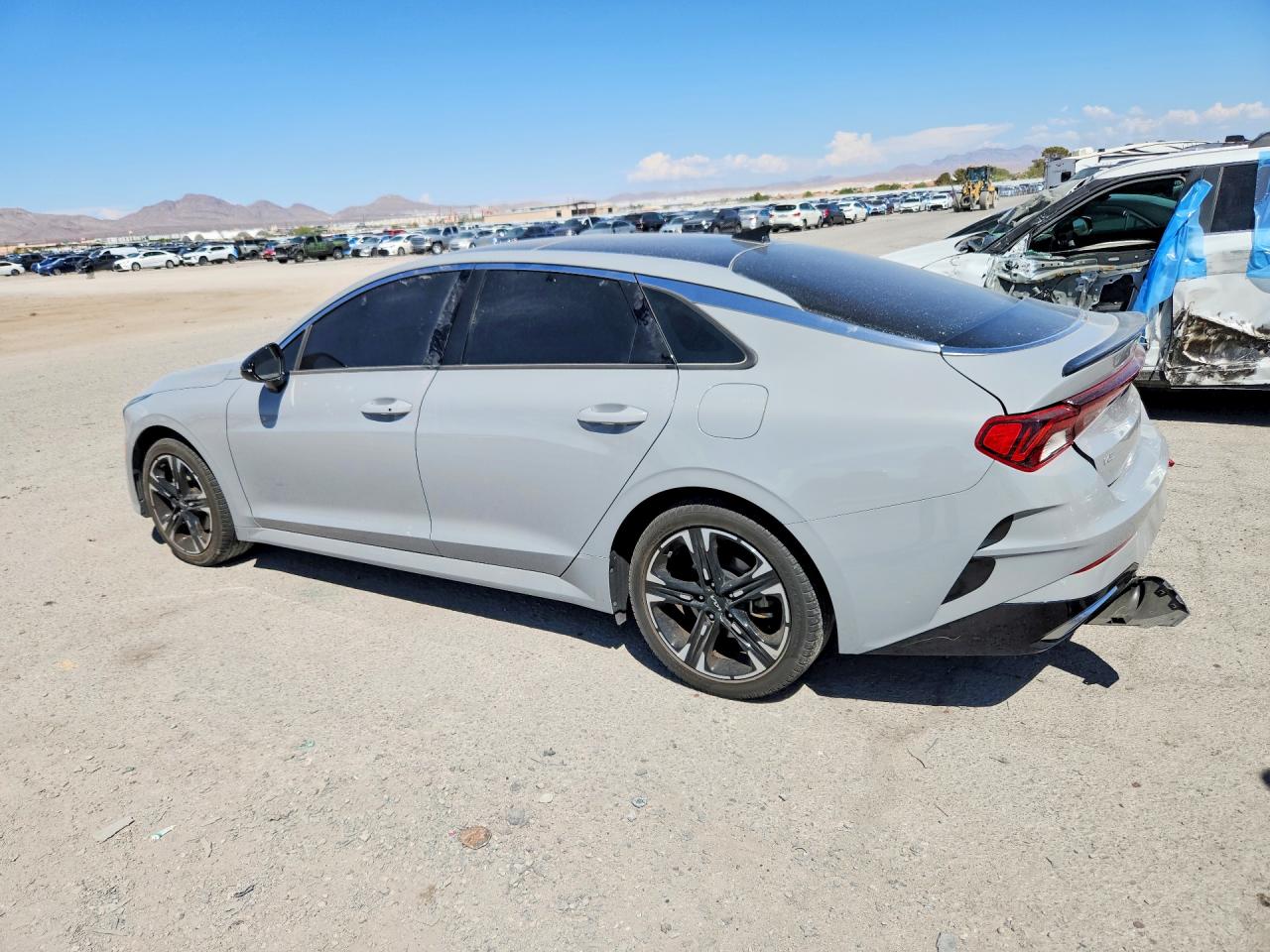 2024 KIA K5 GT LINE — снимка 2