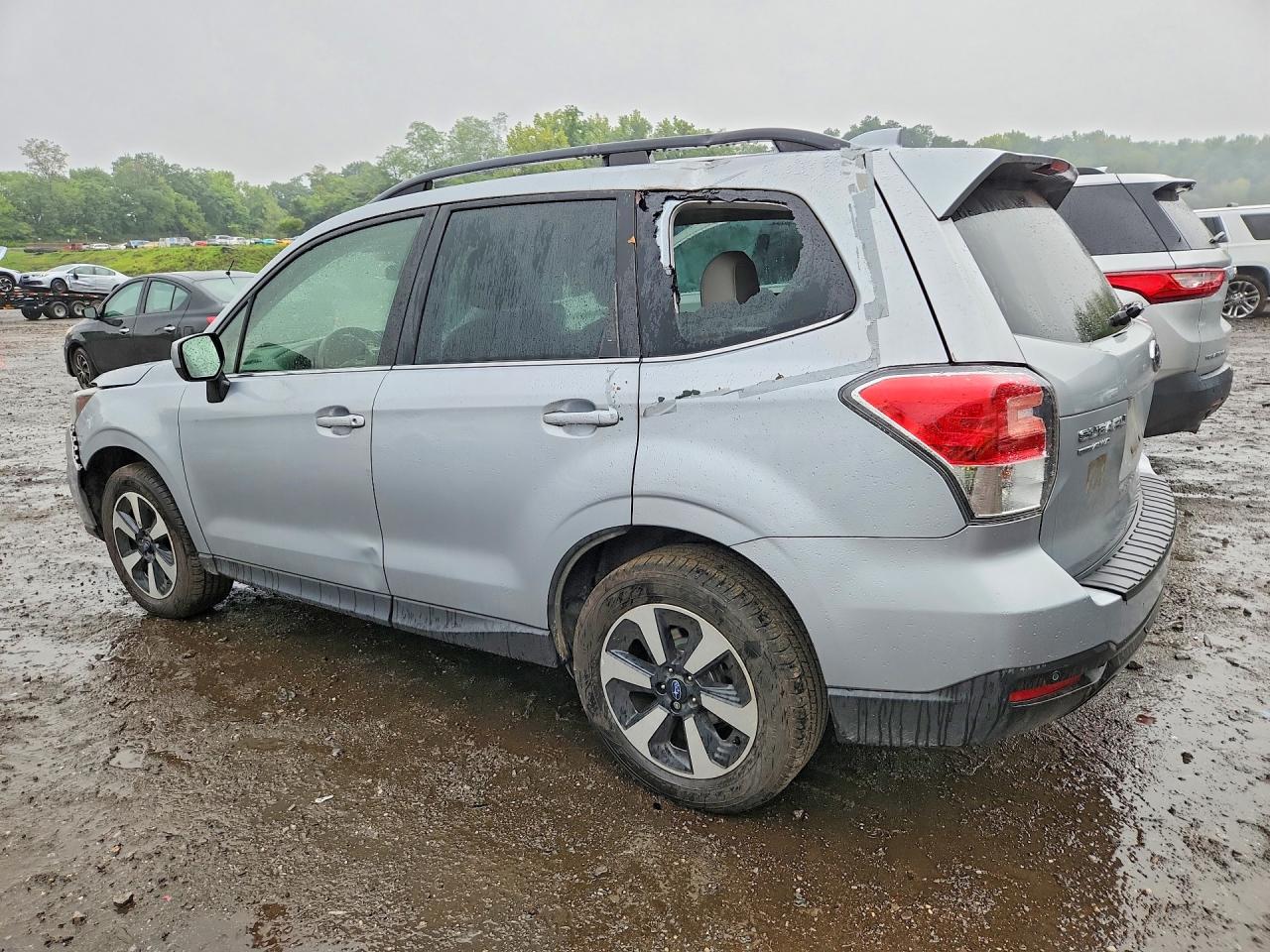 2018 SUBARU FORESTER 2.5I LIMITED — снимка 2