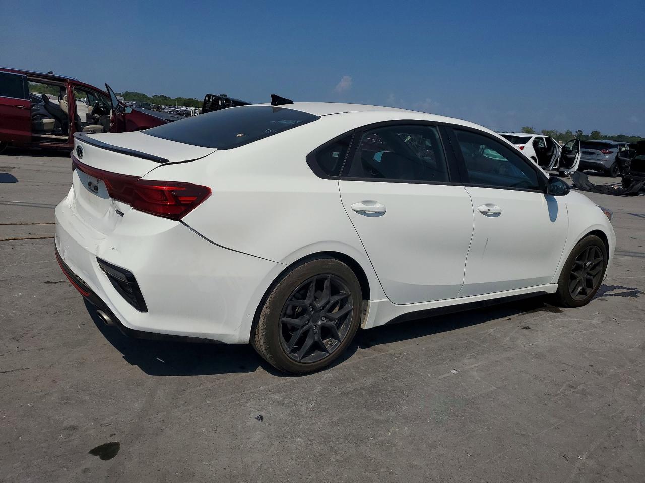 2021 KIA FORTE GT LINE — снимка 3