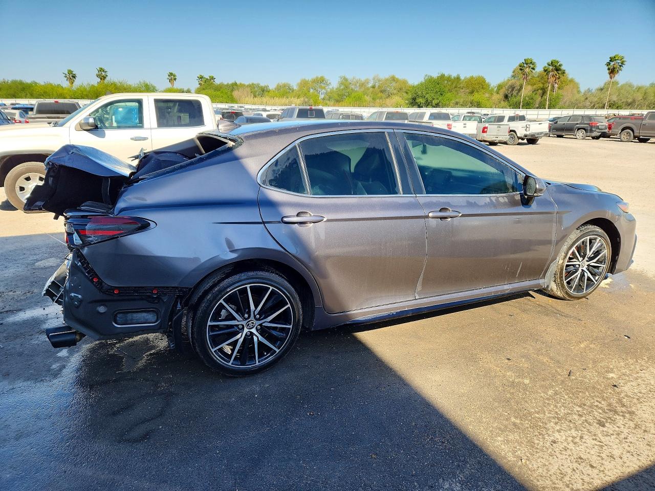 2024 TOYOTA CAMRY SE — снимка 3