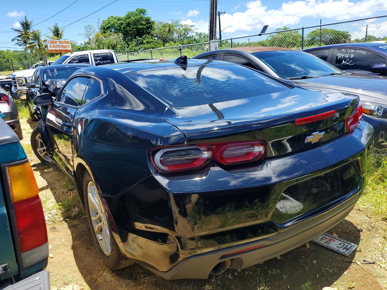 2020 CHEVROLET CAMARO LS — снимка 2