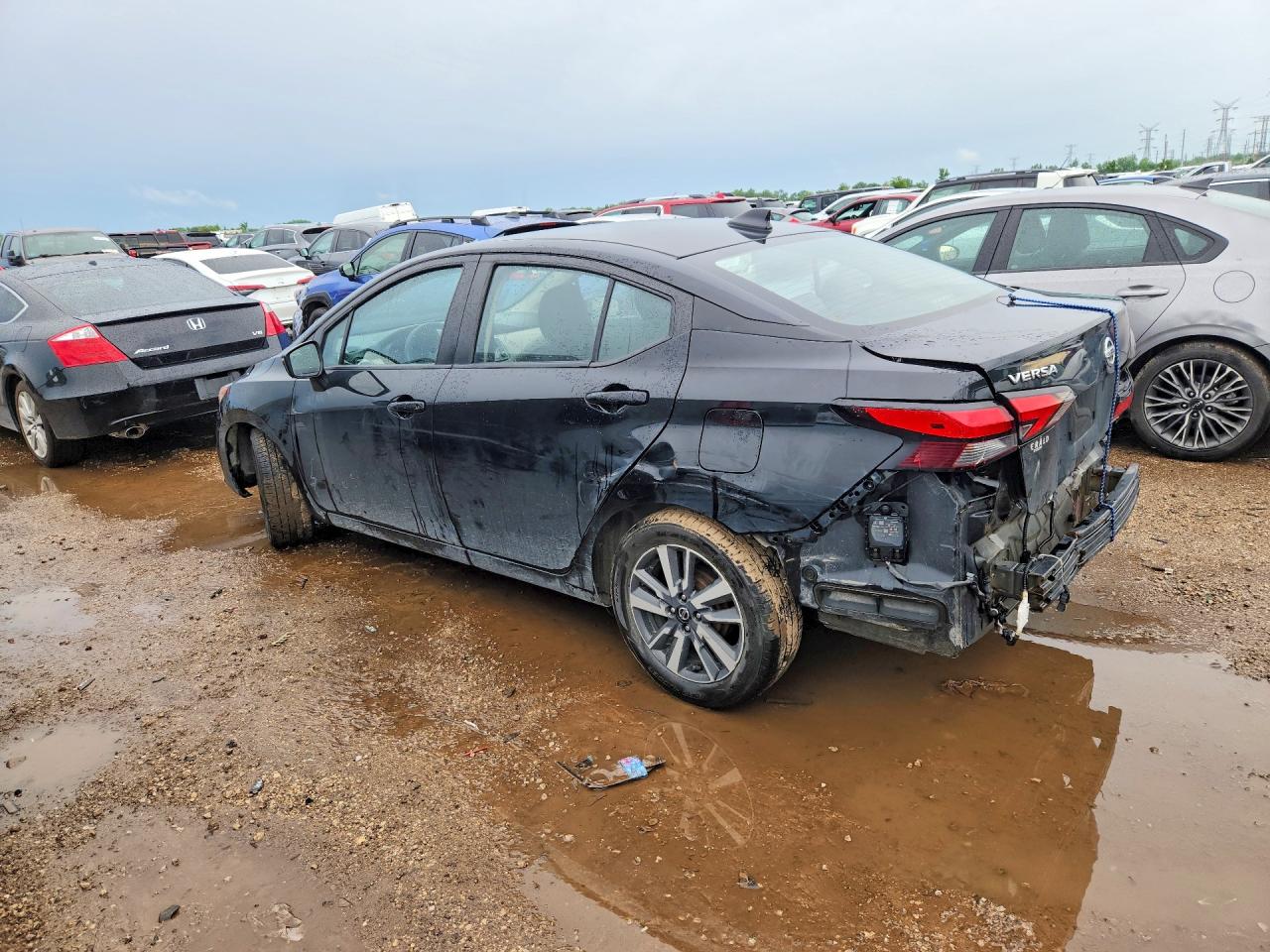 2021 NISSAN VERSA SV — снимка 2