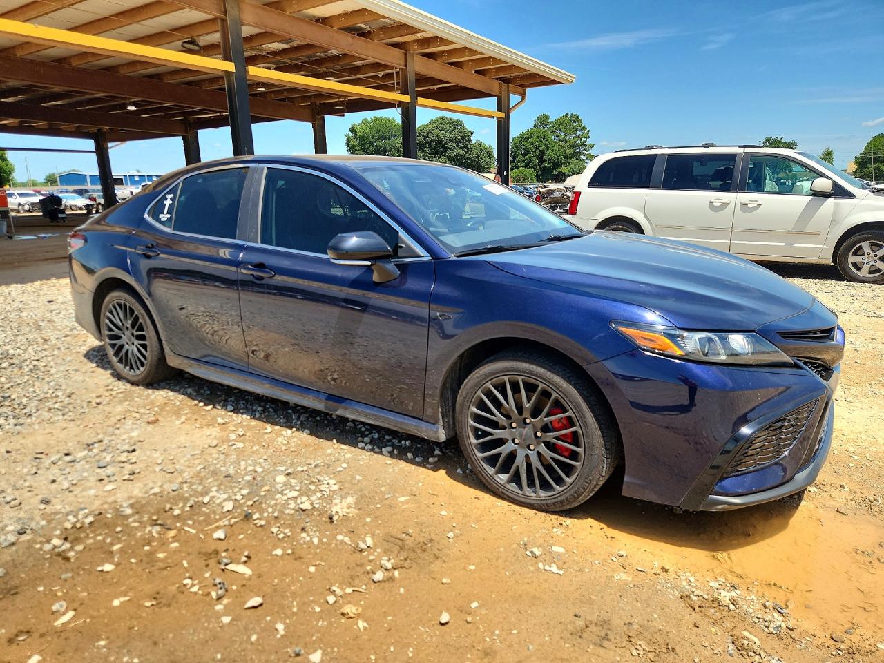 2022 TOYOTA CAMRY SE — снимка 4