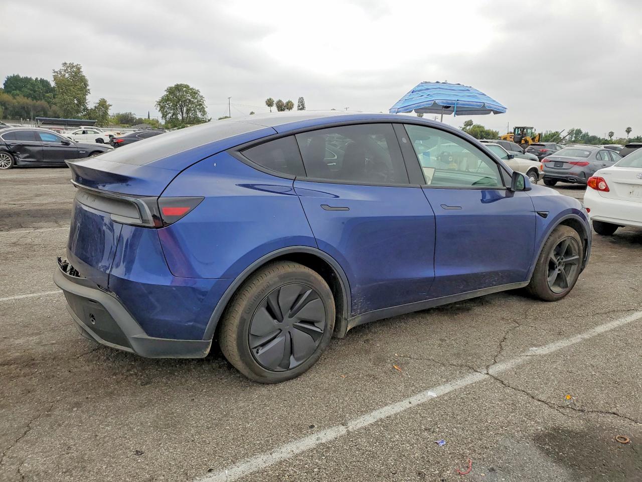 2026 TESLA MODEL Y — снимка 3