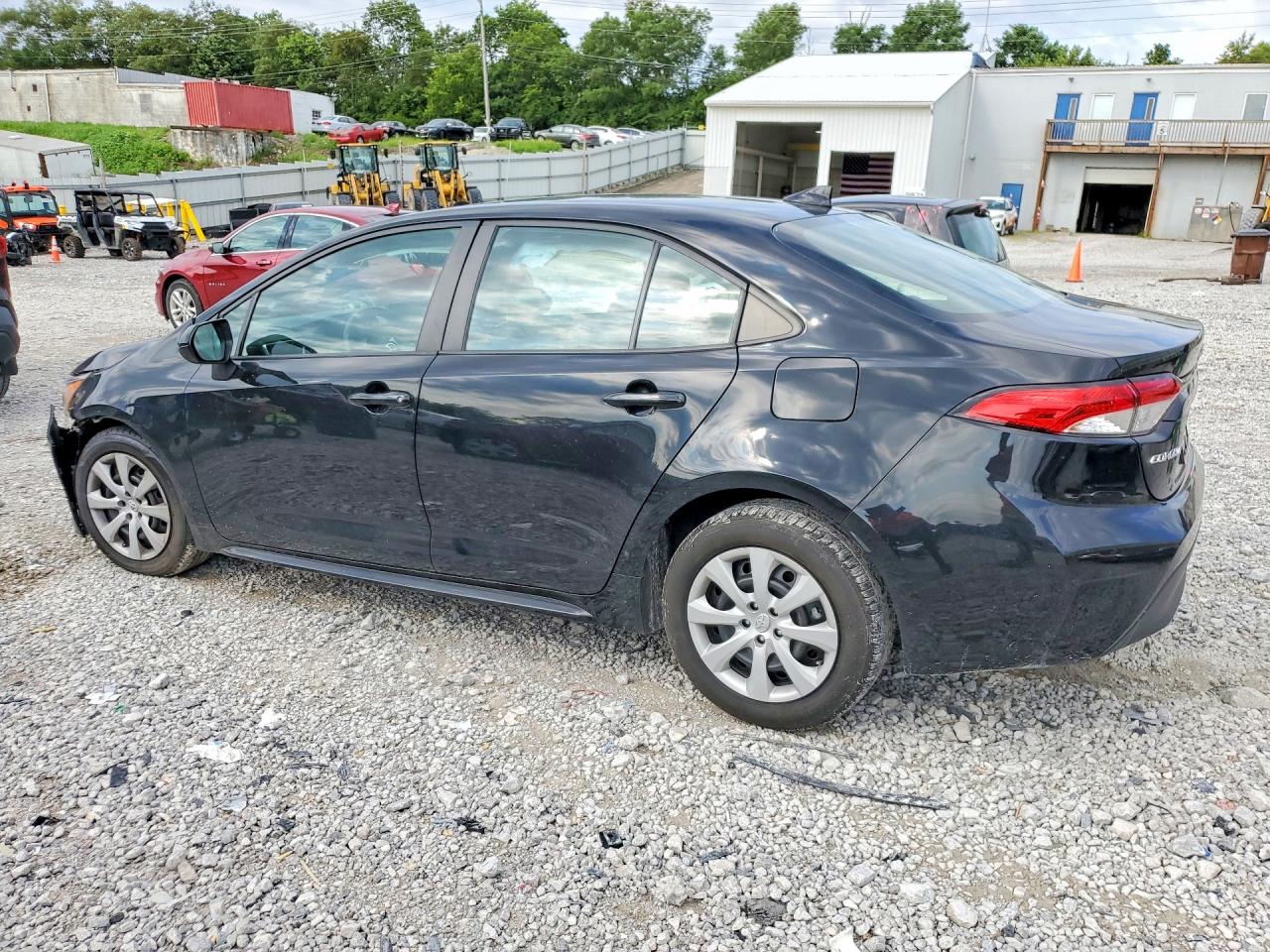 2024 TOYOTA COROLLA LE — снимка 2