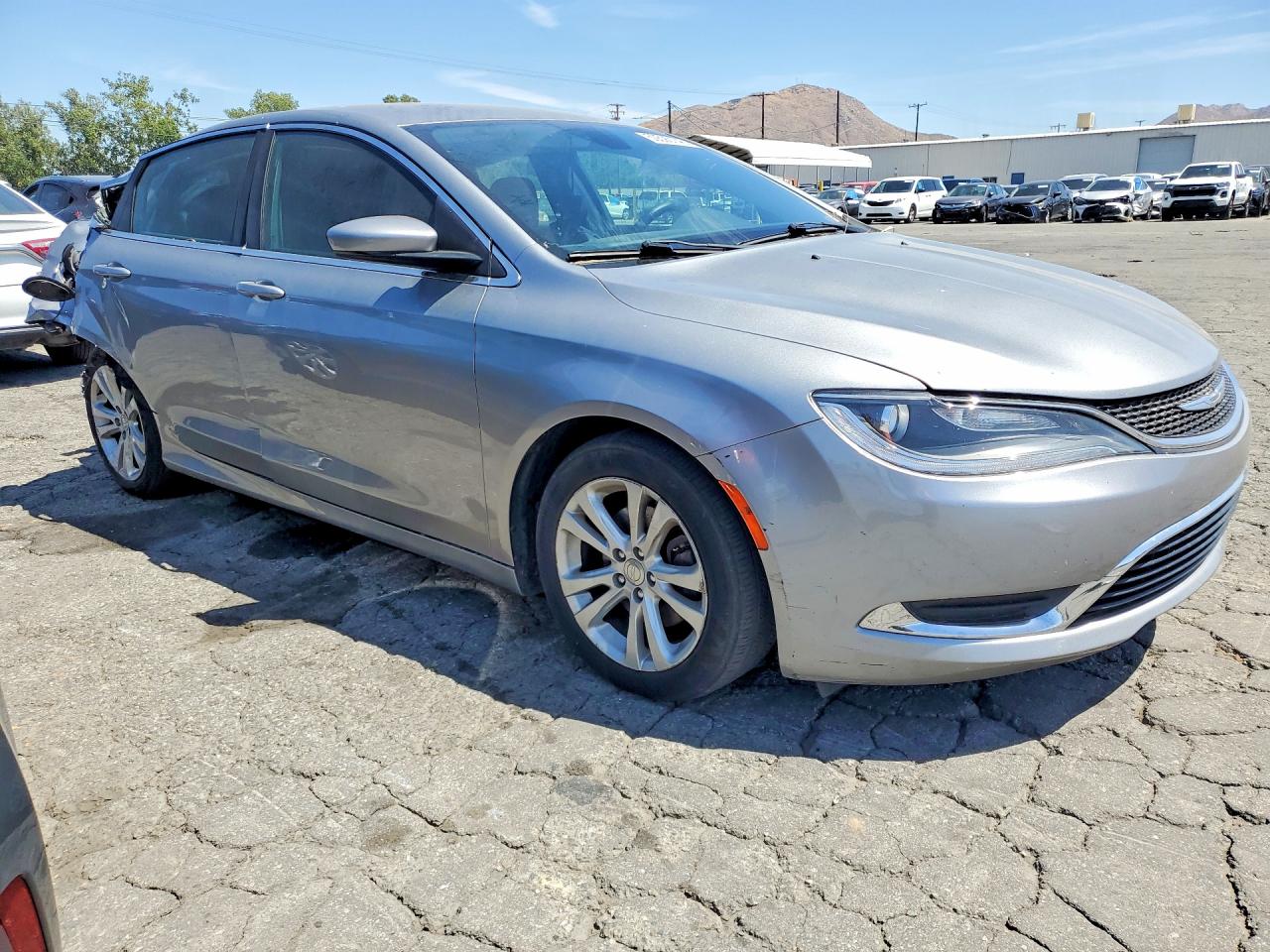 2015 CHRYSLER 200 LIMITED — снимка 4