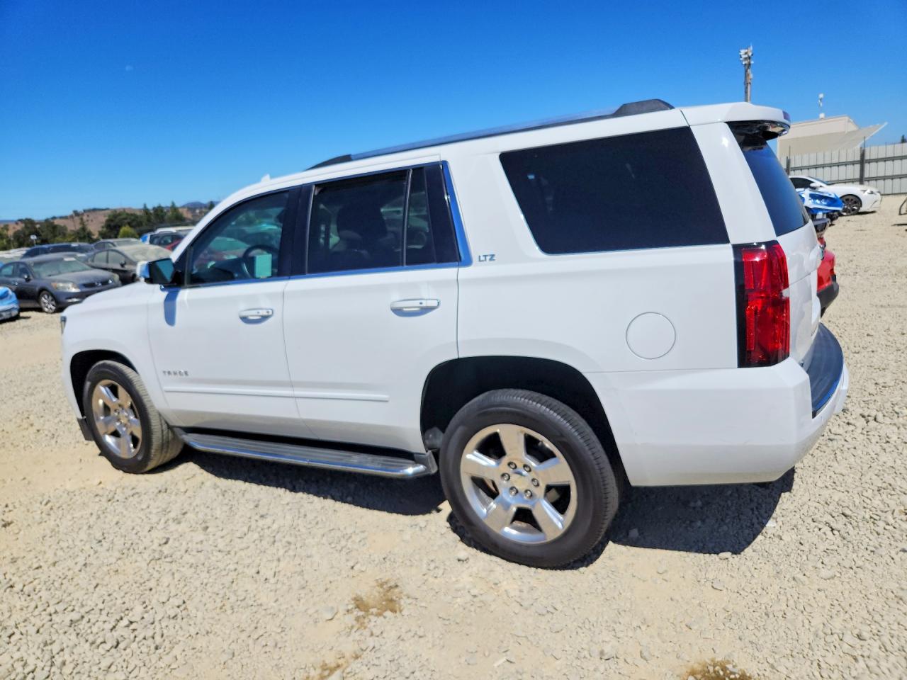 2016 CHEVROLET TAHOE C1500 LTZ — снимка 2